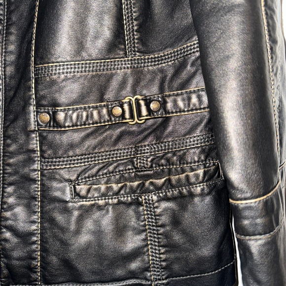Big Chill Vintage Moto Jacket – Buckles, Studs & Bronze Detail (S) - Picture 4 of 6